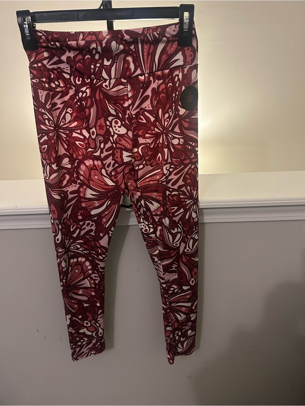 Converse Girls High Rise Leggings size large
